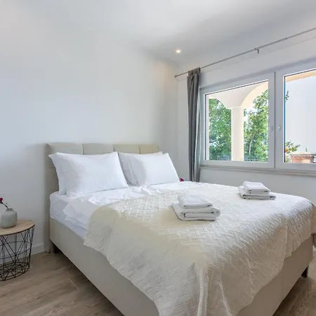 Palace Paulina 1b - 6-2 - Hr-10380-01 By Interhome Novi Vinodolski